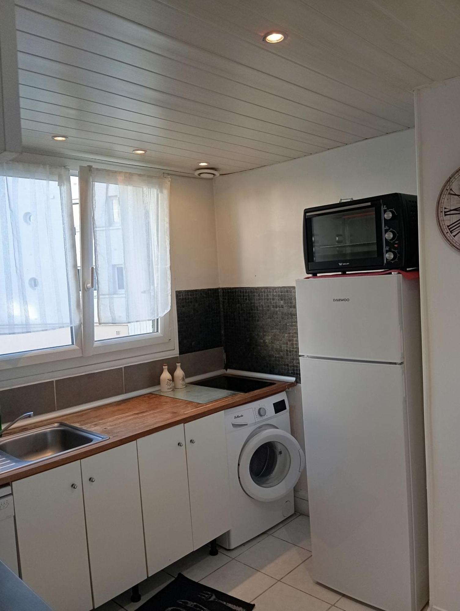 Appartement confortable Dreux Extérieur photo